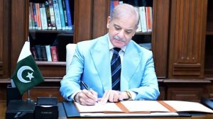 Pakistan Mediates US-Iran Deal as PM Shehbaz Signs Islamabad MoU