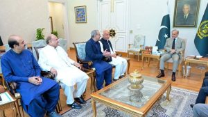 PM Shehbaz, Ex-CM Abdul Malik Baloch Discuss Balochistan Law and Order