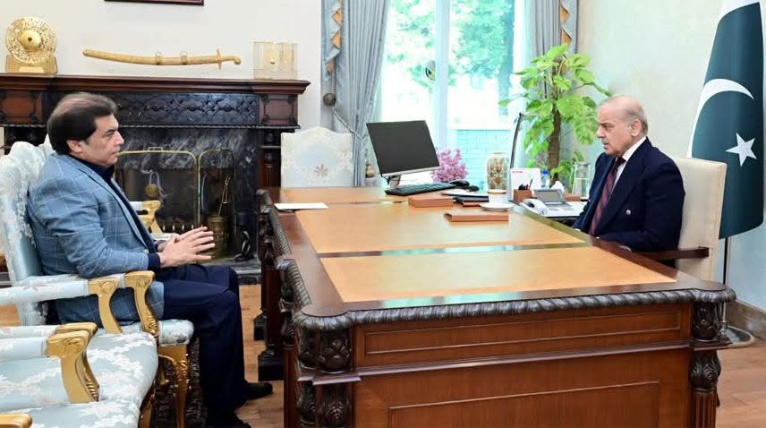 May be an image of the Oval Office and text
